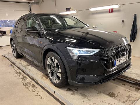 Audi e-tron 2022 ze Szwecji