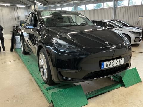 Tesla Model Y 2023 ze Szwecji