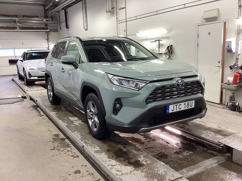 Toyota RAV4 2022 ze Szwecji