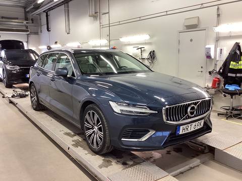 Volvo V60 2021 ze Szwecji