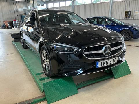 Mercedes-Benz Klasa C 2023 ze Szwecji
