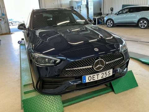 Mercedes-Benz Klasa C 2022 ze Szwecji