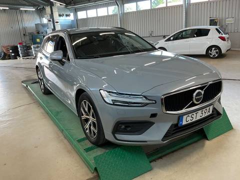 Volvo V60 2023 ze Szwecji
