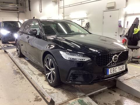 Volvo V90 2022 ze Szwecji Volvo V90 2022 ze Szwecji