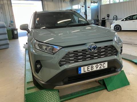 Toyota RAV4 2022 ze Szwecji