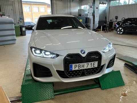 BMW i4 2023 ze Szwecji