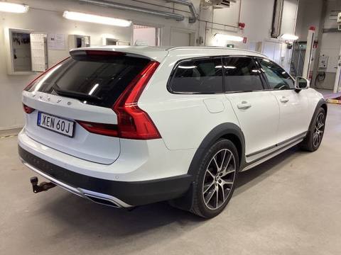 Volvo V90 2020 ze Szwecji