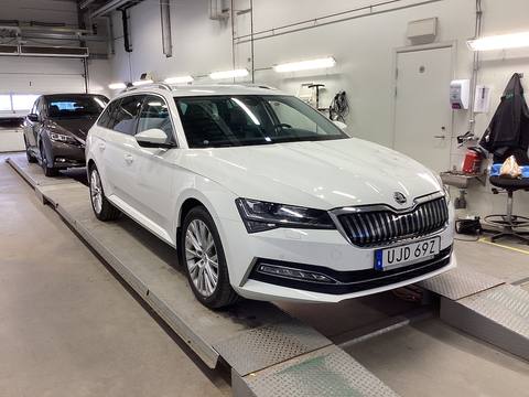 Skoda Superb 2021 ze Szwecji Skoda Superb 2021 ze Szwecji