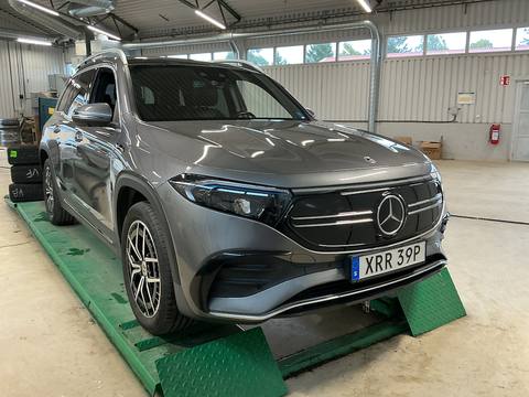 Mercedes-Benz EQB 2022 ze Szwecji