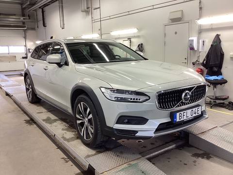 Volvo V90 2021 ze Szwecji