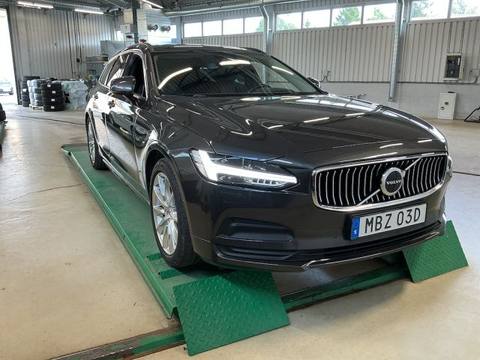 Volvo V90 2022 ze Szwecji