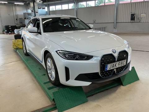 BMW i4 2022 ze Szwecji