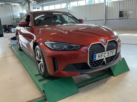 BMW i4 2022 ze Szwecji