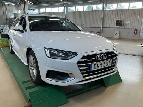 Audi A4 2023 ze Szwecji