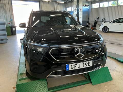 Mercedes-Benz EQB 2022 ze Szwecji