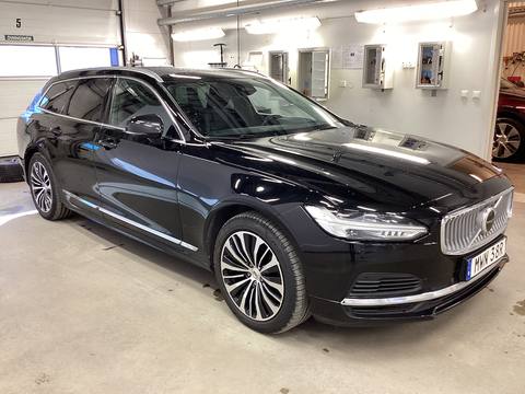 Volvo V90 2023 ze Szwecji