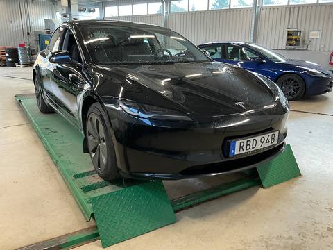 Tesla Model 3 2024 ze Szwecji Tesla Model 3 2024 ze Szwecji