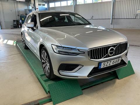 Volvo V60 2022 ze Szwecji