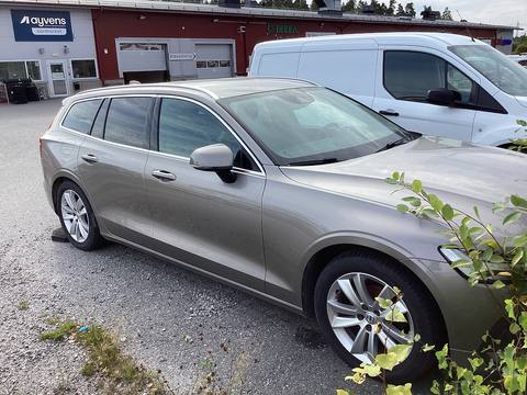Volvo V60 2019 ze Szwecji