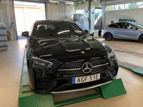 Mercedes-Benz Klasa E 2021 ze Szwecji