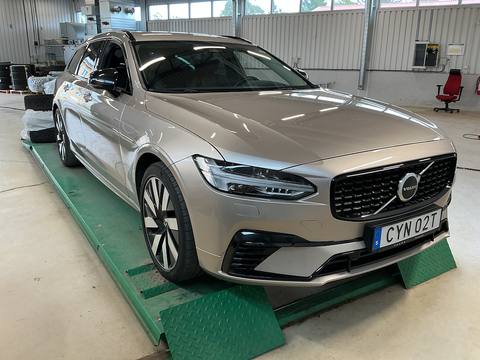 Volvo V90 2023 ze Szwecji