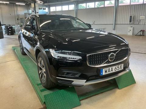 Volvo V90 2022 ze Szwecji