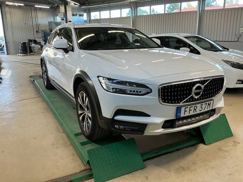 Volvo V90 2019 ze Szwecji Volvo V90 2019 ze Szwecji