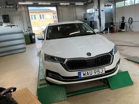 Skoda Octavia 2023 ze Szwecji Skoda Octavia 2023 ze Szwecji